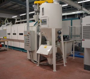 MÁQUINA DE INJEÇÃO DE FORMAS ESAB 10010E - Image 6