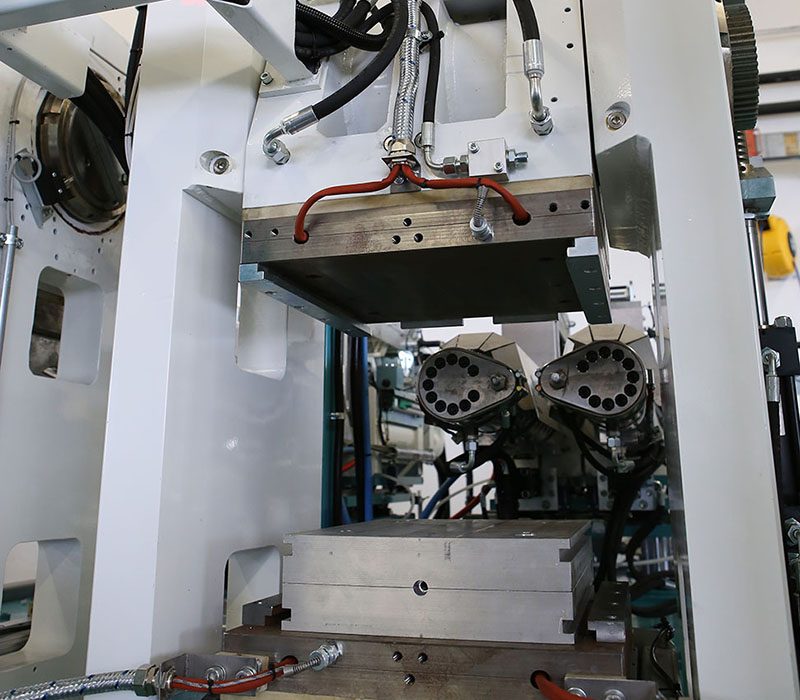 MÁQUINA DE INJEÇÃO DE BORRACHA TITAN B2/B4 - Image 4