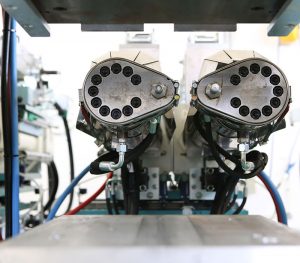 MÁQUINA DE INJEÇÃO DE BORRACHA TITAN M2/M4 - Image 3