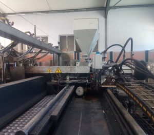 MÁQUINA DE INJEÇÃO MAINGROUP E266/6 - Image 3