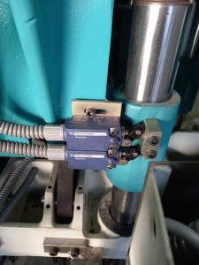 MÁQUINA DE INJEÇÃO MAINGROUP SP345/3 - Image 10