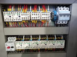 MÁQUINA DE INJEÇÃO MAINGROUP SP345/3 - Image 14