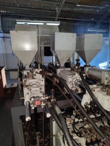 MÁQUINA DE INJEÇÃO 3 POSTOS MAINGROUP PISTÃO - Image 4