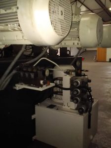 MÁQUINA DE INJEÇÃO SP345/3 EXTRUSÃO  C/TENDER SUPERIOR E INFERIOR E EXTRATOR INFERIOR - Image 2