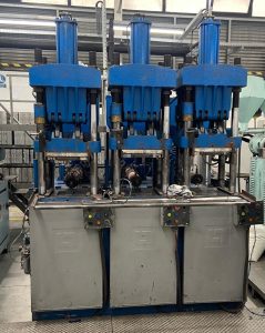 MÁQUINA DE INJEÇÃO SP345/3